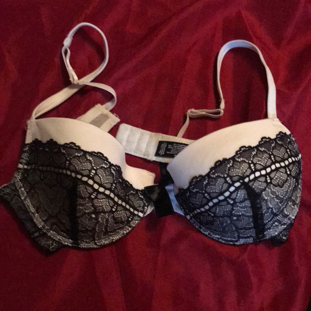Never worn black and white bra.